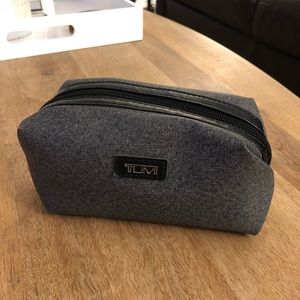 Tumi Delta Small Amenity Makeup Bag Grey / Gray